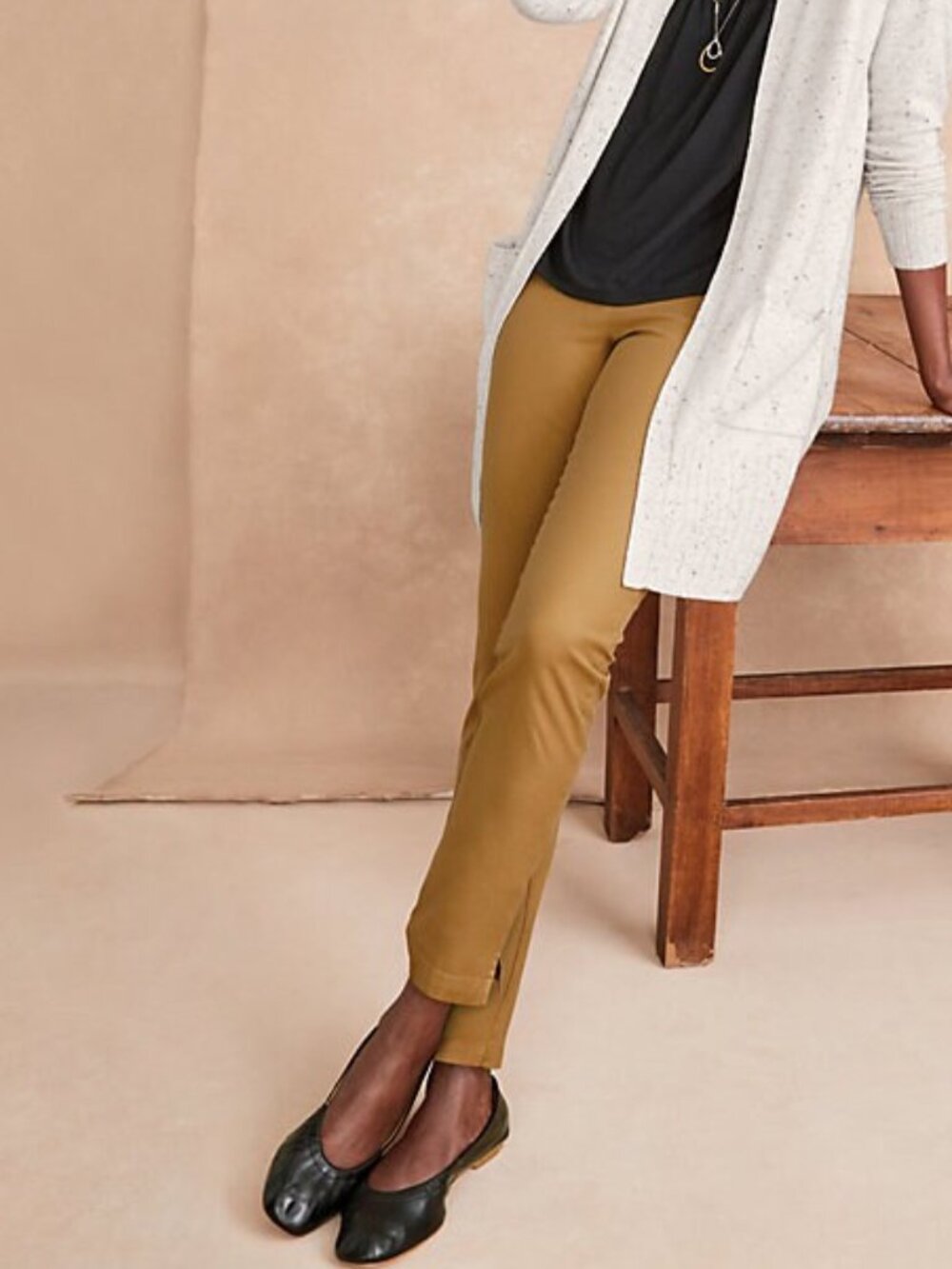 New ~Side-Zip Slim Trousers in Beachwood by Garnet Hill in size 2